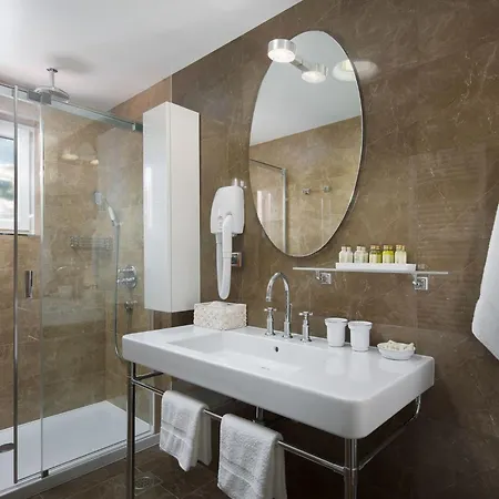 펜션 Wunderschoene Ferienvilla Vlastelini By Interhome