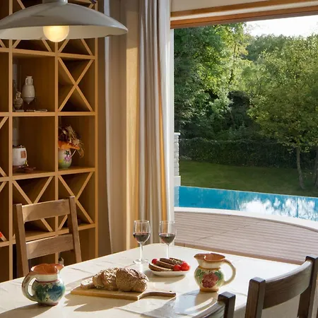 펜션 Wunderschoene Ferienvilla Vlastelini By Interhome *