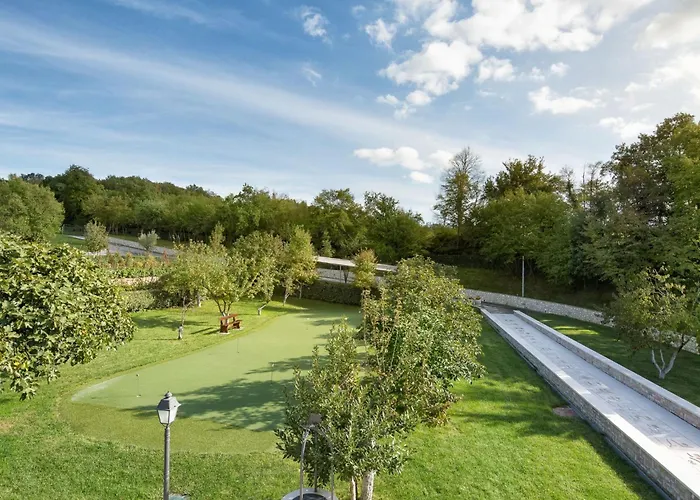 Wunderschoene Ferienvilla Vlastelini By Interhome Holiday home